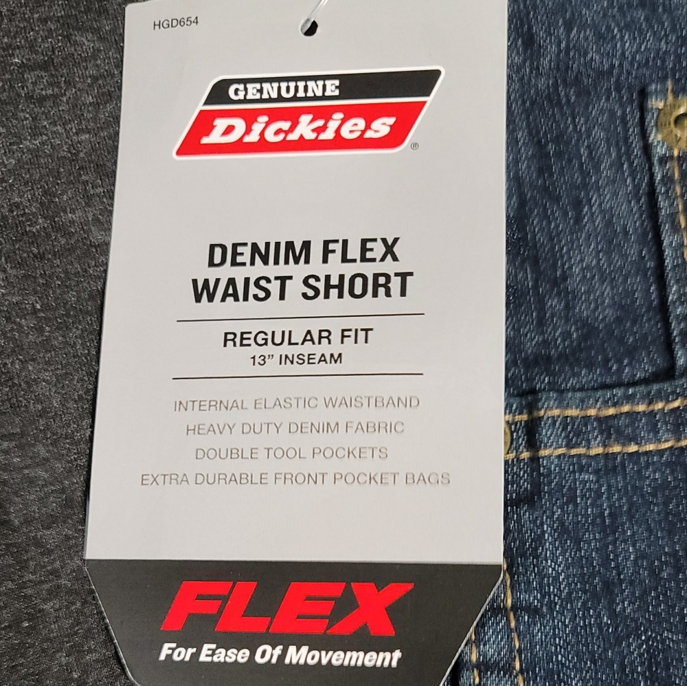New. Geniune Dickies Flex denim shorts. - Picture 4 of 4